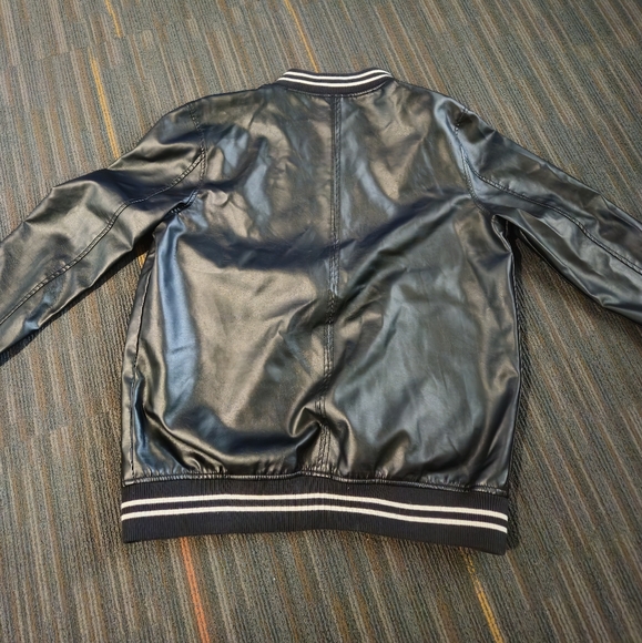 Aeropostale Black Faux Leather Jacket Womans Medium Polka Dot Lining - Picture 3 of 4